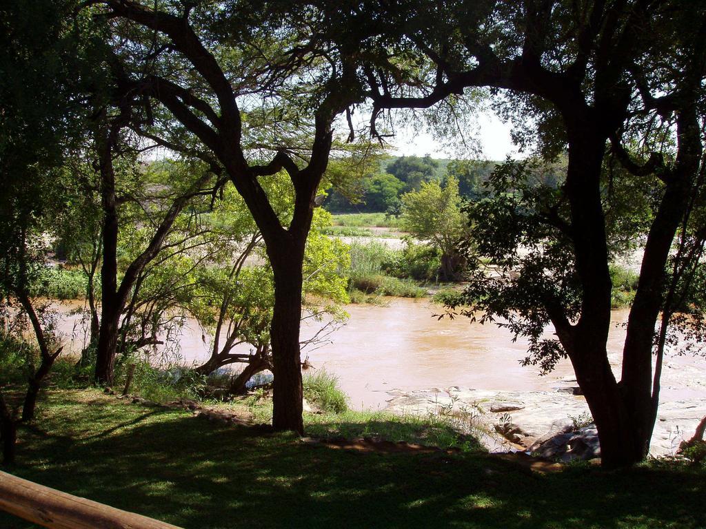 River House Hoedspruit Buitenkant foto