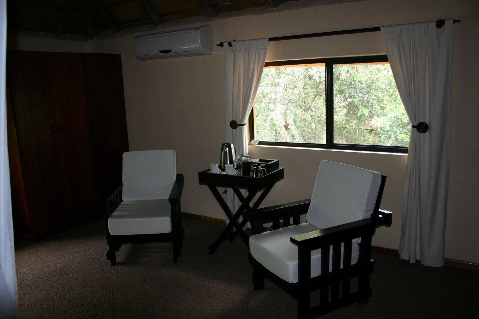 River House Hoedspruit Buitenkant foto