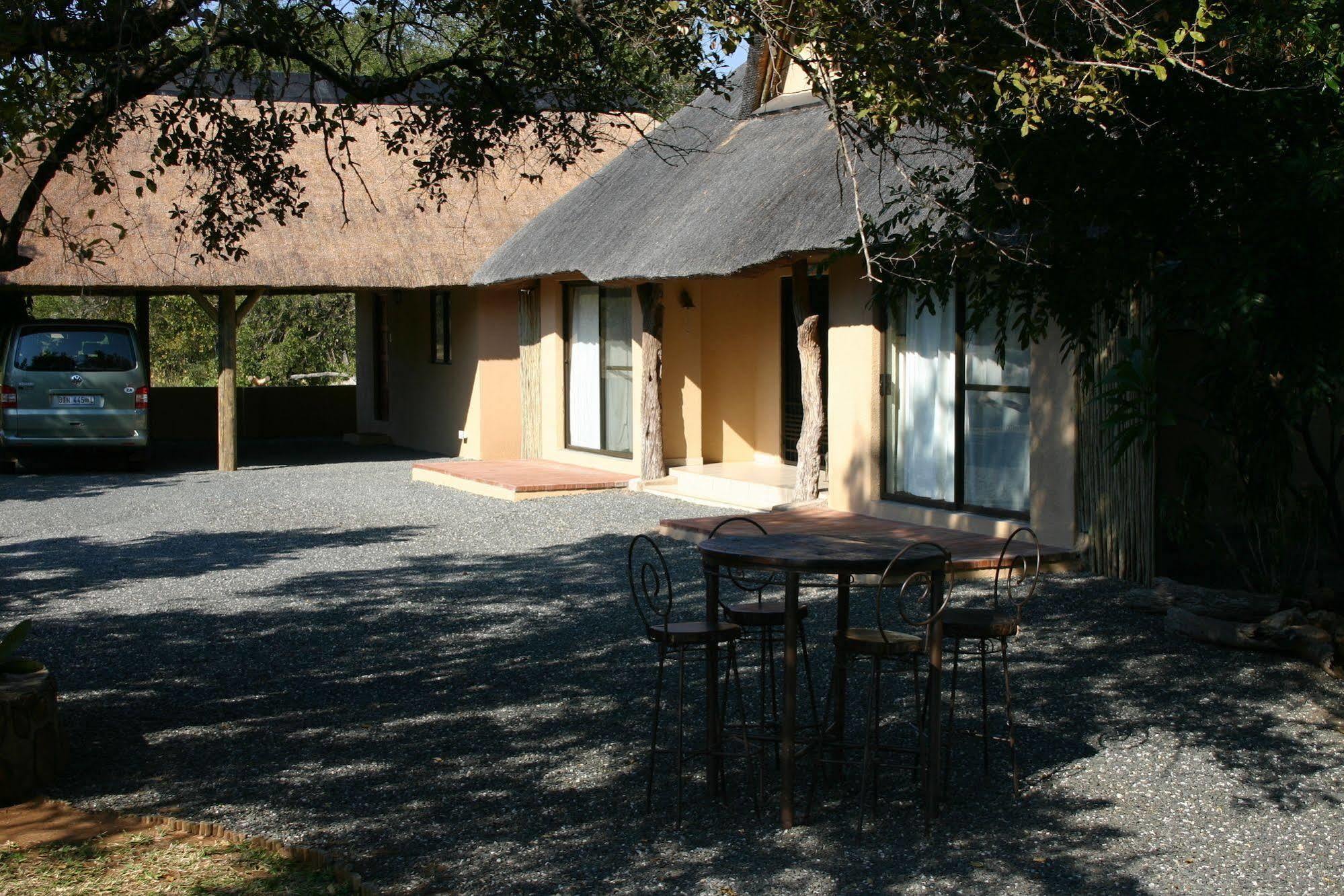 River House Hoedspruit Buitenkant foto